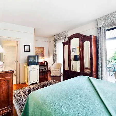 فندق Park Ca' Noa بريشا