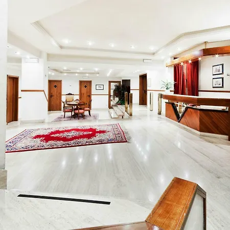 Park Ca' Noa فندق بريشا